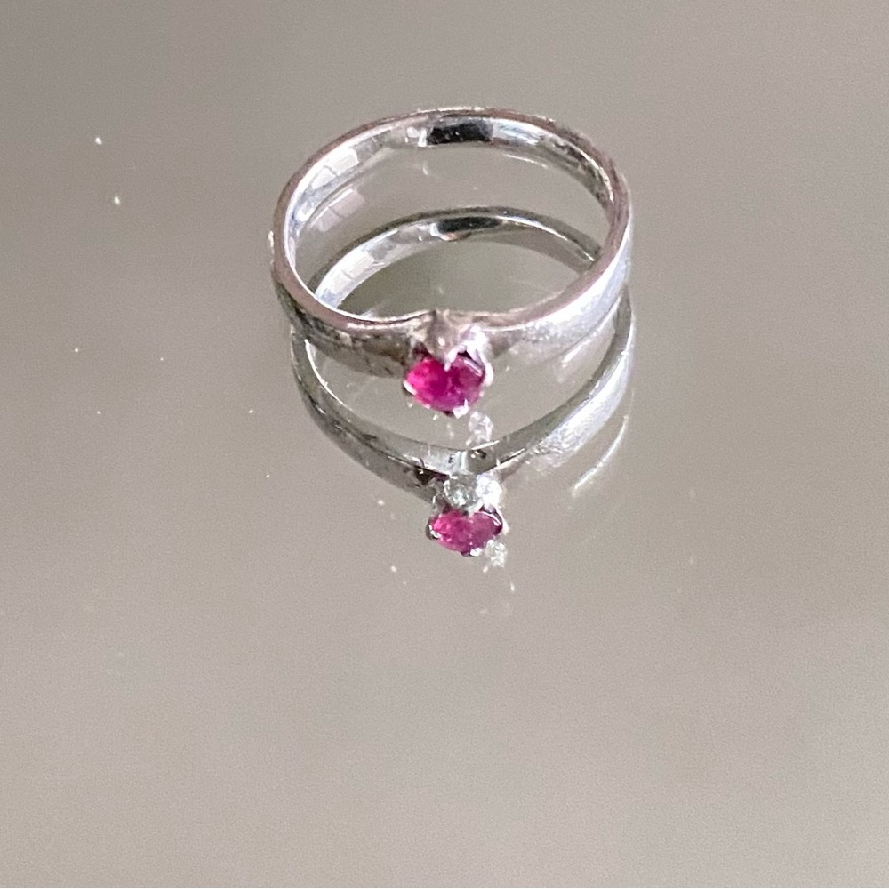925 SILVER RING WITH PINK CZ SOLITAIRE SIZE 6.5